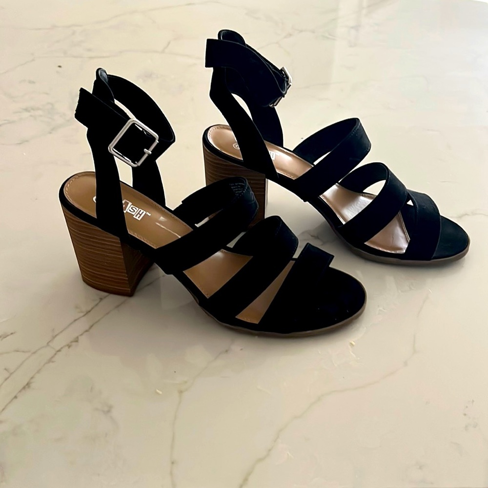 Size 10. Worn once.